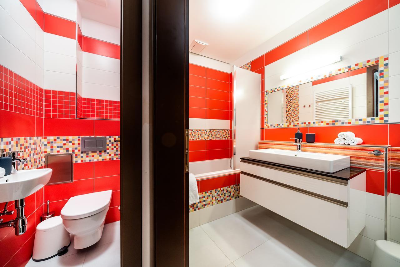 Unique Central Square Business Apt. Hradec Kralove Luaran gambar